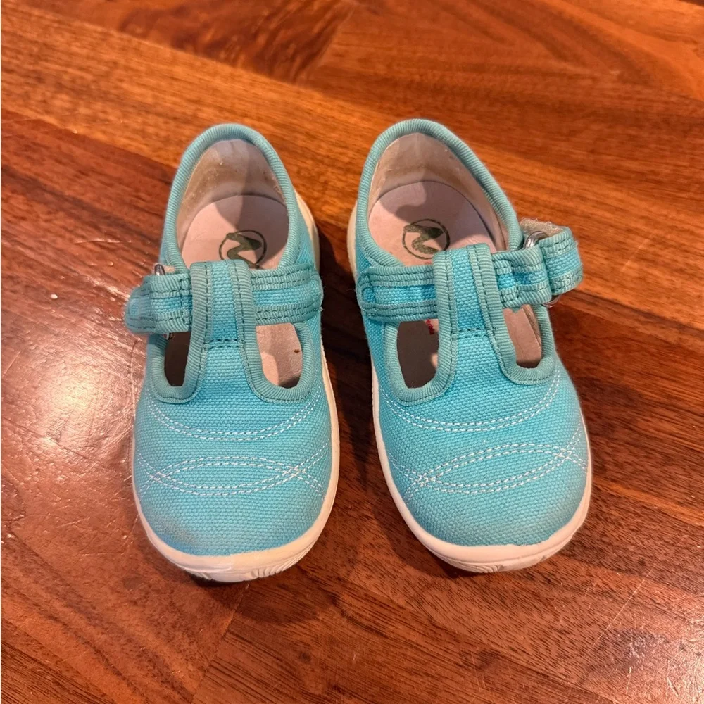 Naturino teal T-Strap Canvas Shoes
